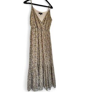 NWOT Lulu’s Afternoon Dates Green Multi Print Surplice Midi Dress (Medium)